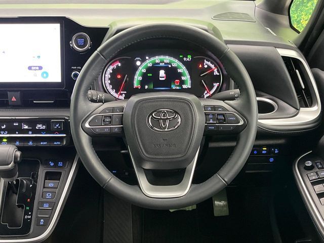 TOYOTA VOXY 2023 Image 31