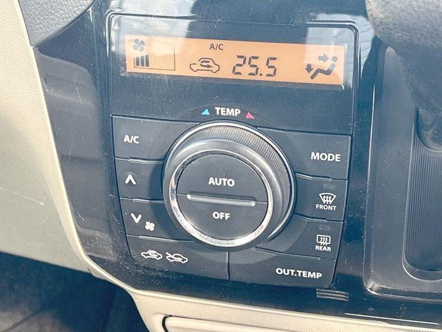 NISSAN ROOX 2011 Image 31