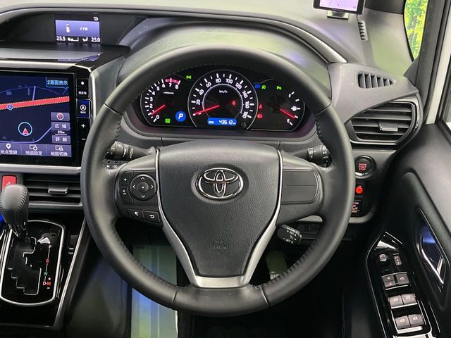 TOYOTA VOXY 2020 Image 31