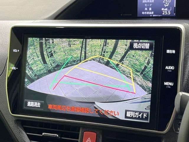 TOYOTA VOXY HYBRID 2018 Image 31