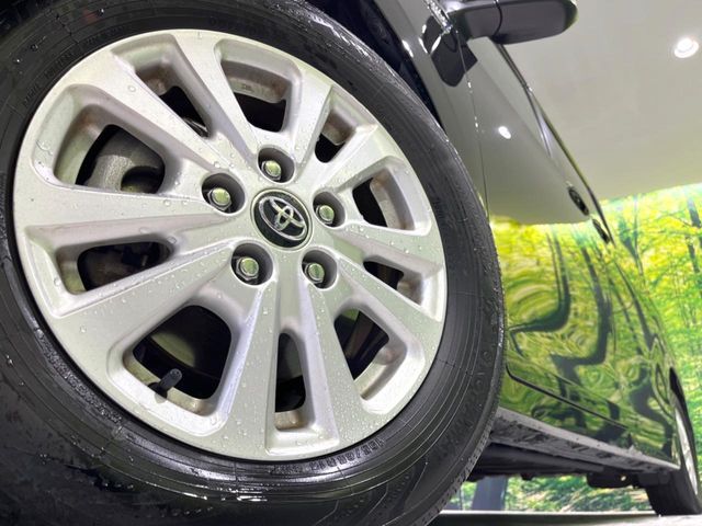 TOYOTA VOXY HYBRID 2018 Image 31