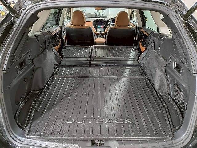 SUBARU LEGACY OUTBACK 2022 Image 31