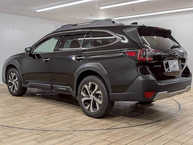 SUBARU LEGACY OUTBACK 2022 Image 31