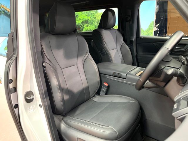 TOYOTA ALPHARD HYBRID 2025 Image 31