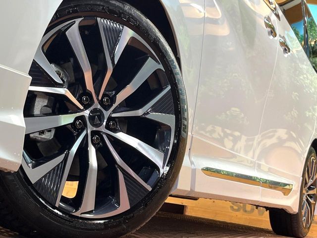 TOYOTA ALPHARD HYBRID 2025 Image 31