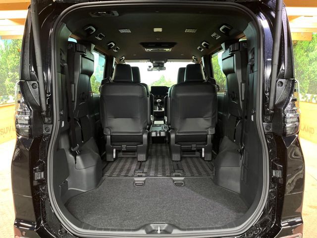 TOYOTA VOXY 2024 Image 31