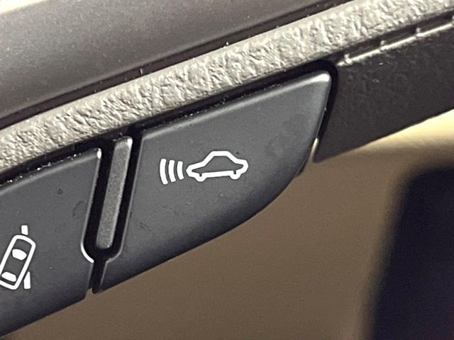 TOYOTA LANDCRUISER PRADO 2023 Image 31