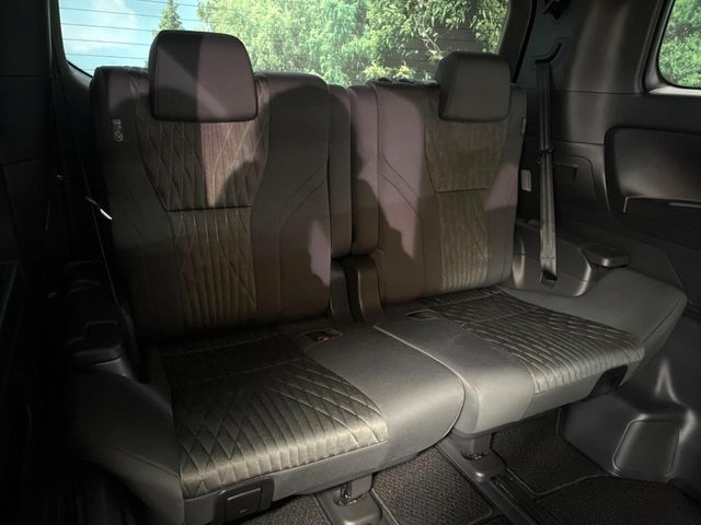 TOYOTA ALPHARD HYBRID 2025 Image 31