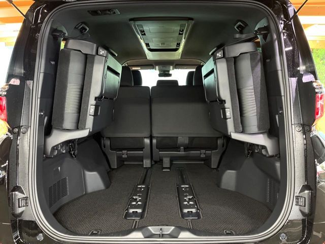 TOYOTA ALPHARD HYBRID 2025 Image 31