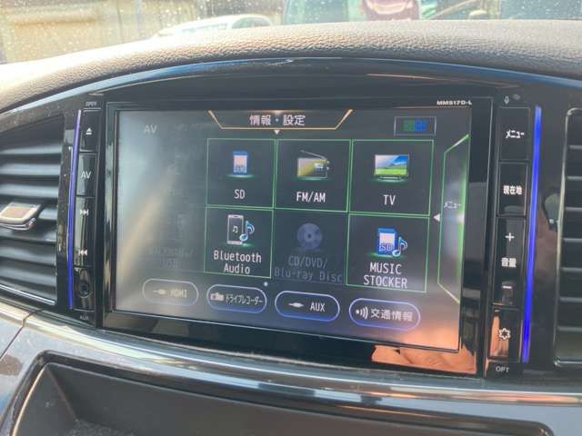 NISSAN ELGRAND 2018 Image 31