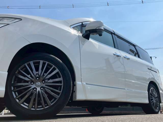 NISSAN ELGRAND 2018 Image 31