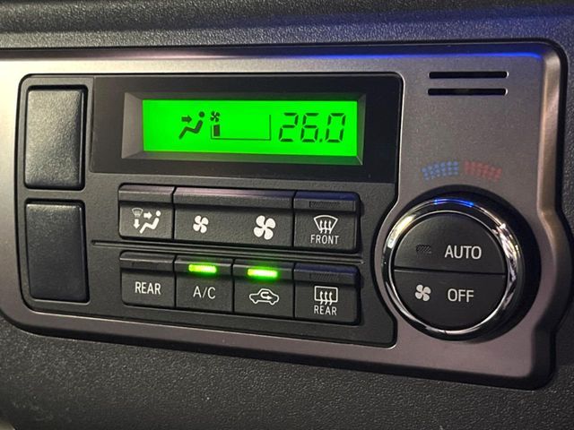 TOYOTA HIACE VAN 2WD 2024 Image 31