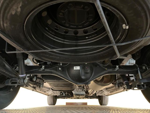 TOYOTA HIACE VAN 2WD 2024 Image 31