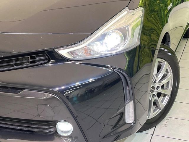 TOYOTA PRIUS ALPHA 2015 Image 31