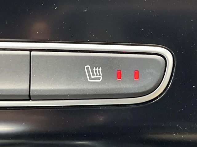 RENAULT MEGANE HATCH 2023 Image 31