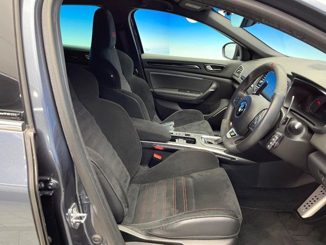 RENAULT MEGANE HATCH 2023 Image 31