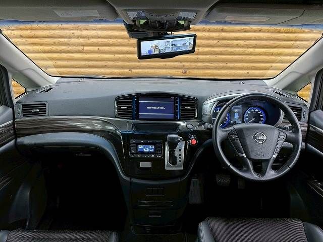 NISSAN ELGRAND 2019 Image 31