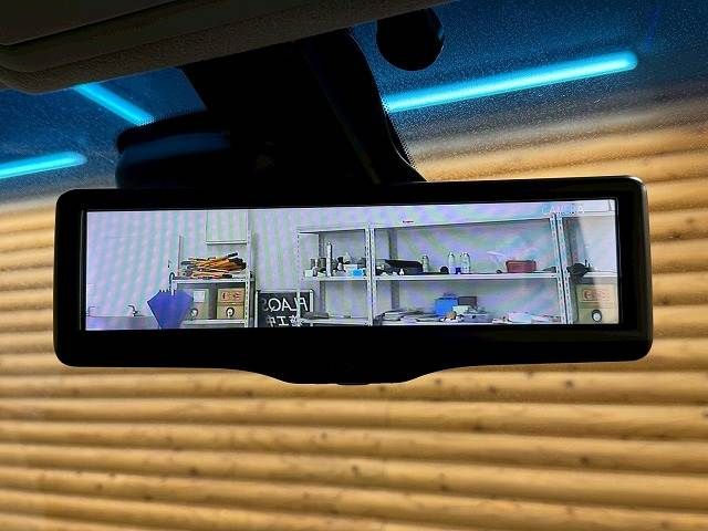 NISSAN ELGRAND 2019 Image 31