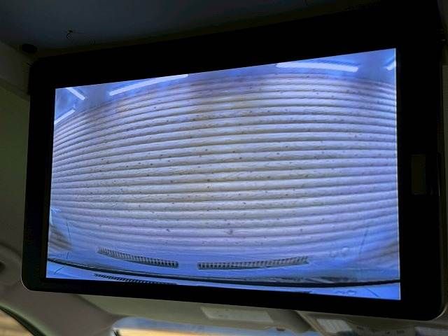 NISSAN ELGRAND 2019 Image 31