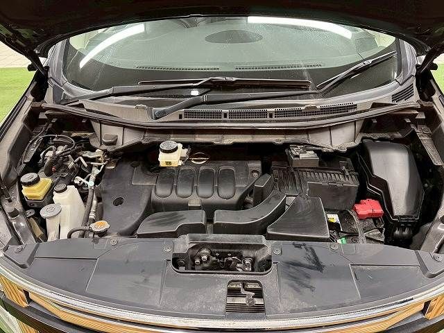 NISSAN ELGRAND 2019 Image 31