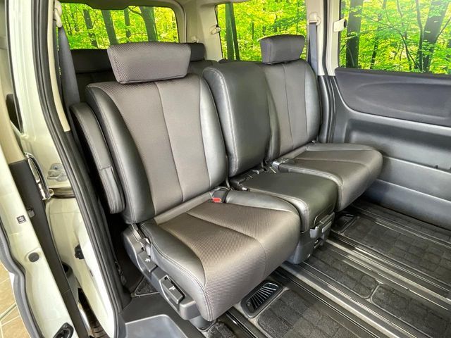 NISSAN ELGRAND 2009 Image 31