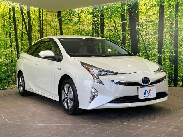 TOYOTA PRIUS 2016 Image 31
