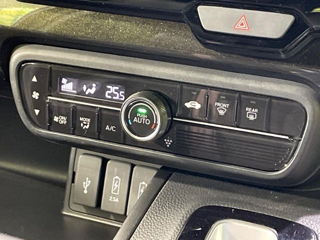 HONDA N BOX CUSTOM 2019 Image 31