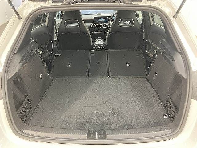 MERCEDES BENZ A CLAS 2020 Image 31