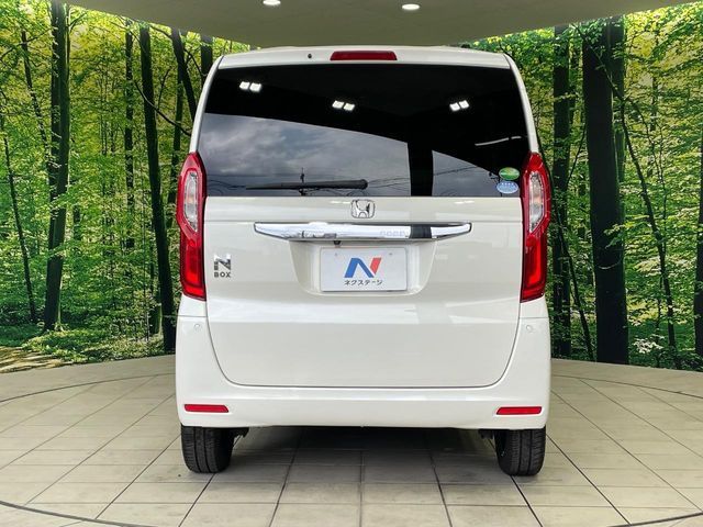 HONDA N BOX 2017 Image 31