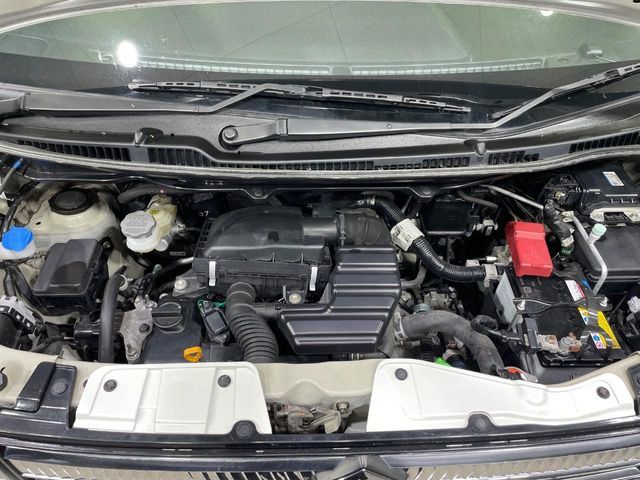 SUZUKI WAGON R 2017 Image 31