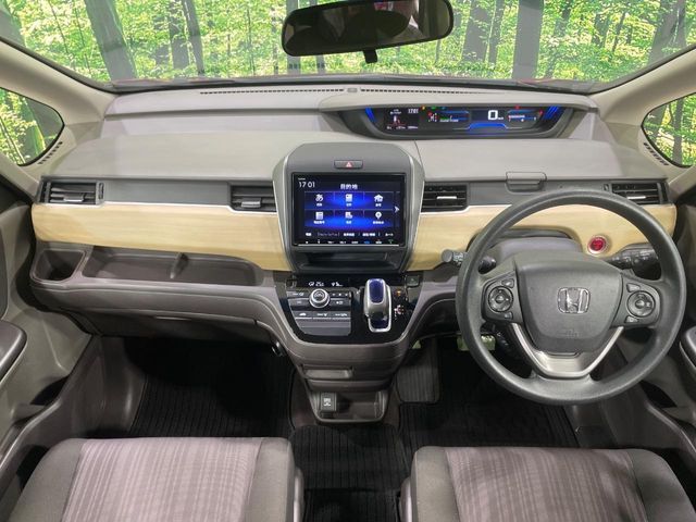 HONDA FREED HYBRID 2018 Image 31