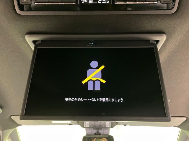 TOYOTA VOXY HYBRID 2024 Image 31