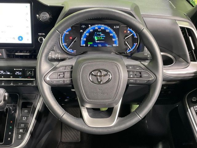 TOYOTA VOXY HYBRID 2024 Image 31