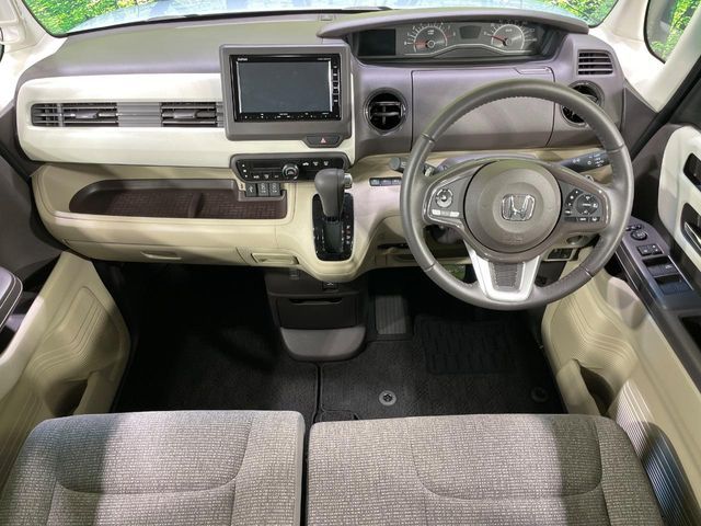 HONDA N BOX 2018 Image 31