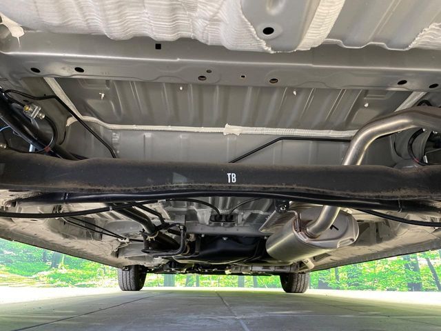 HONDA N BOX 2018 Image 31