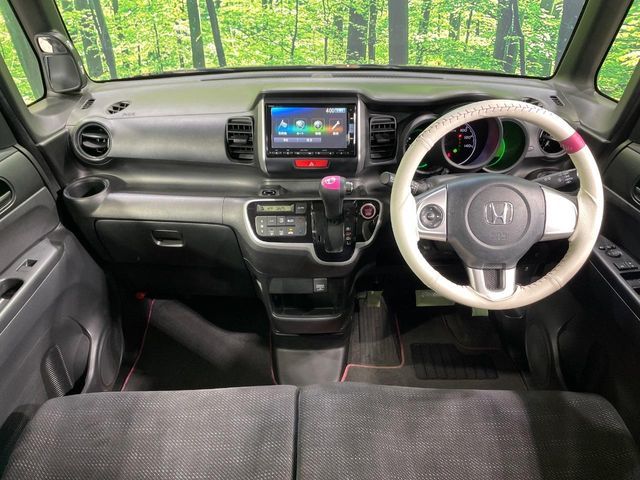 HONDA N BOX 2015 Image 31