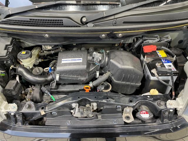 HONDA N BOX 2015 Image 31