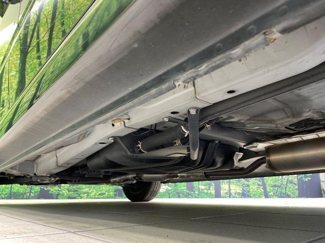 HONDA N BOX 2015 Image 31