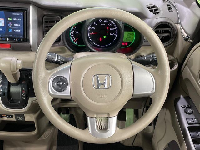 HONDA N BOX 2018 Image 31