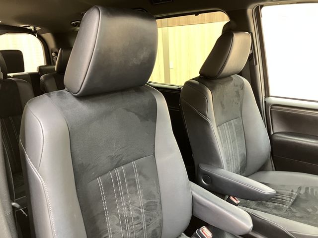 TOYOTA ESQUIRE 2019 Image 31