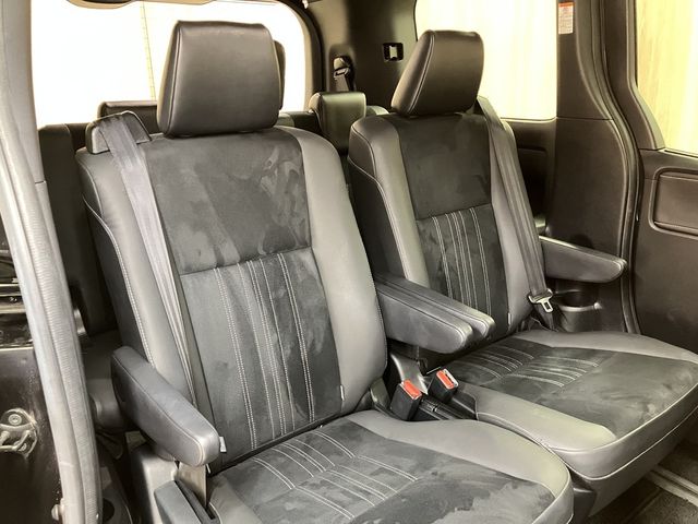 TOYOTA ESQUIRE 2019 Image 31