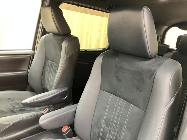 TOYOTA ESQUIRE 2019 Image 31