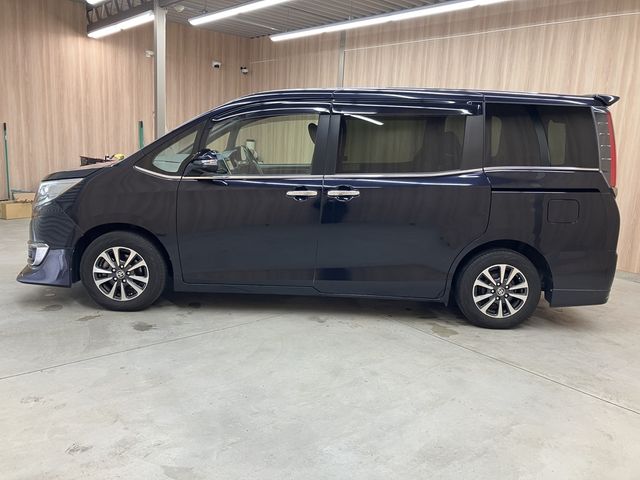 TOYOTA ESQUIRE 2019 Image 31