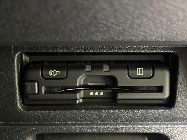 NISSAN AURA 2022 Image 31