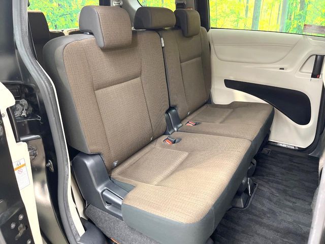 TOYOTA SIENTA HYBRID 2016 Image 31