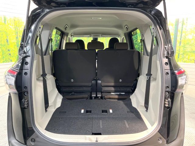 TOYOTA SIENTA HYBRID 2016 Image 31