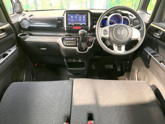 HONDA N BOX CUSTOM 2017 Image 31