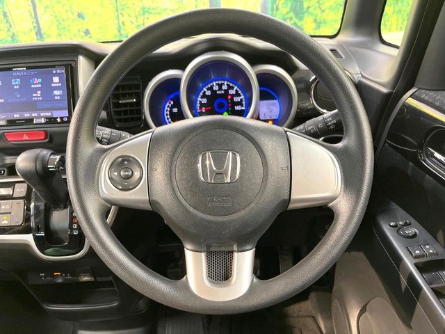 HONDA N BOX CUSTOM 2017 Image 31