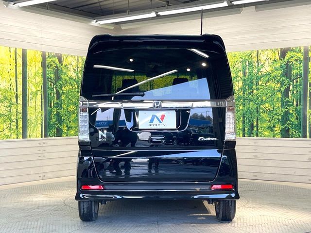 HONDA N BOX CUSTOM 2017 Image 31