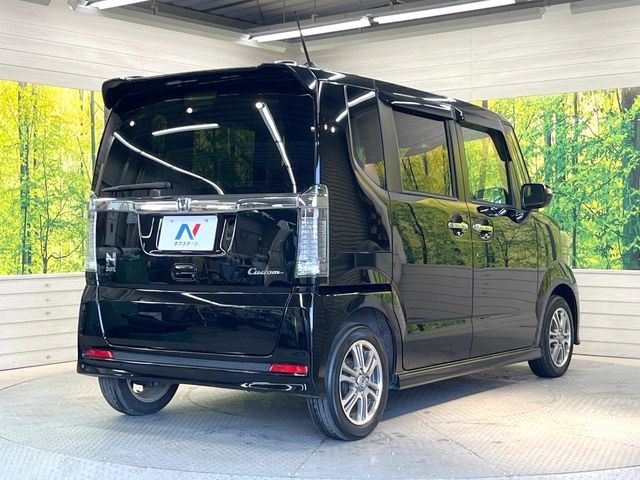 HONDA N BOX CUSTOM 2017 Image 31